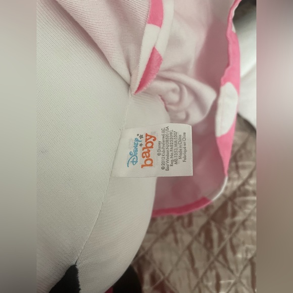 Minnie Mouse - Picture 5 of 5